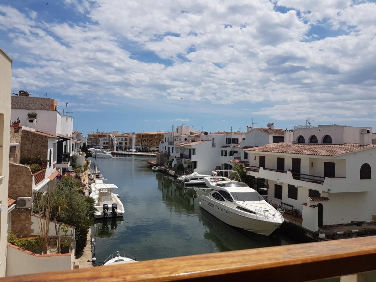 Magnifico Apartamento Junto Al Canal Principal. Empuriabrava Exteriör bild